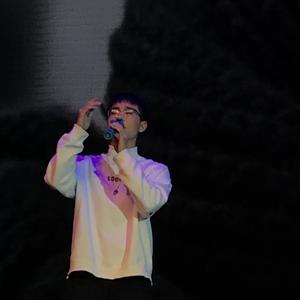 老人日屄黄色片
